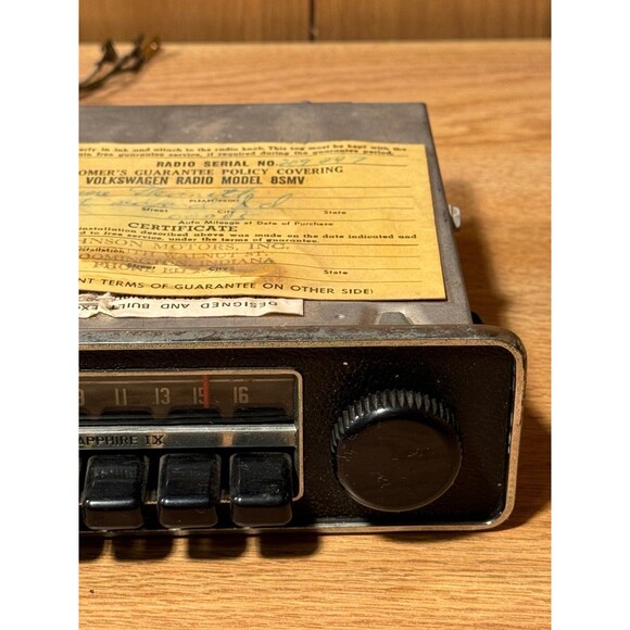 Vintage Volkswagen VW Beetle Bus SAPPHIRE IX Car Transistor Radio Stereo Tested - Picture 3 of 11